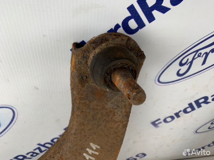 Рычаг передней подвески левый Suzuki Grand Vitara