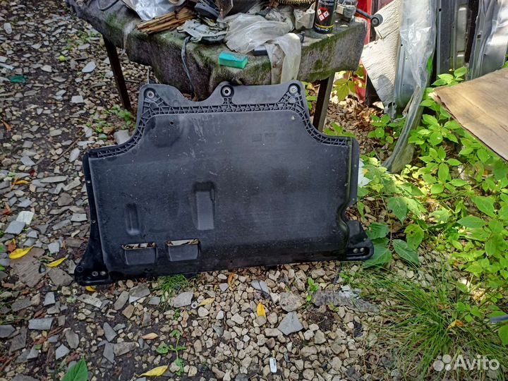 Фольксваген Тигуан 2 защита двигателя