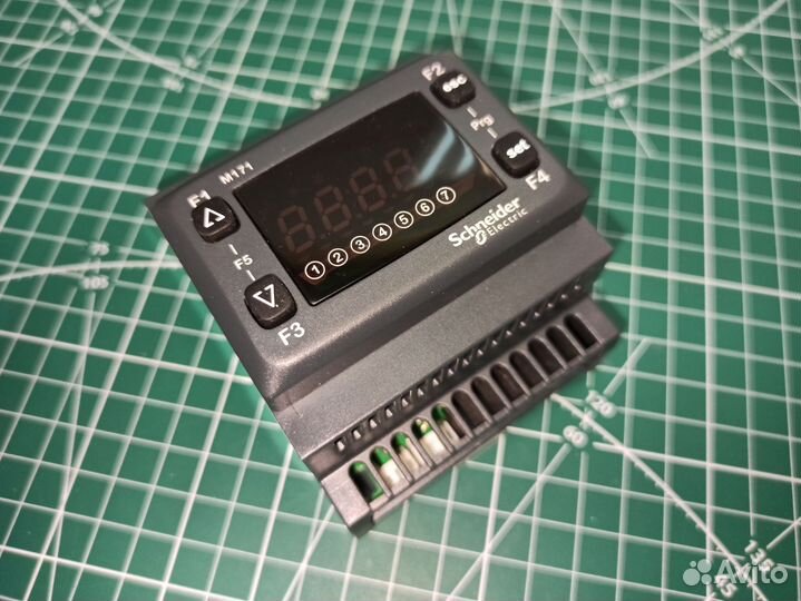 Контроллер Schneider Electric TM171ODM22R