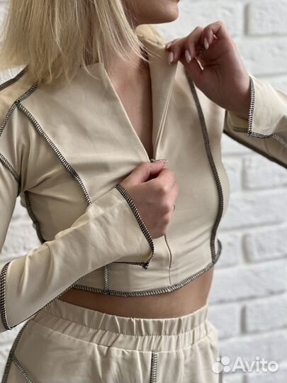 Спортивный костюм 40 42