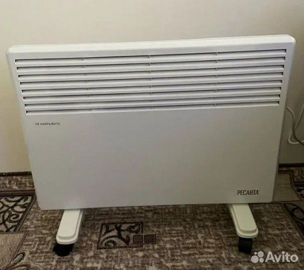 Конвектор обогреватель 1 кВт новый в упаковке