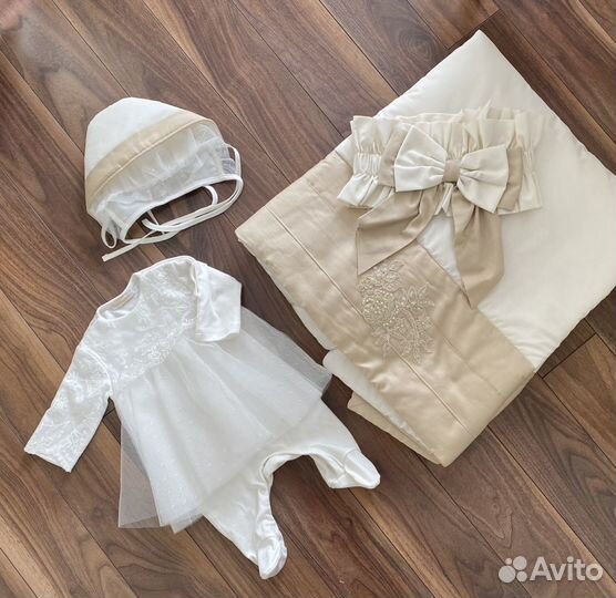 Набор на выписку из роддома для девочки