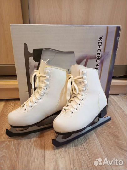 Коньки фигурные