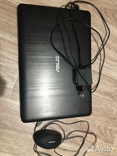 Ноутбук asus