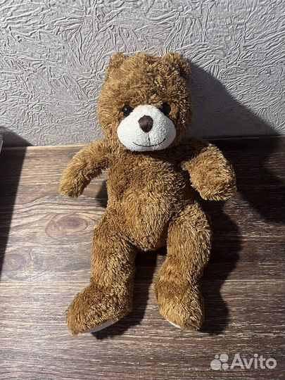 Плюшевый медведь