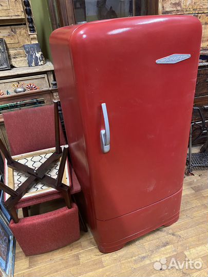 Барный холодильник