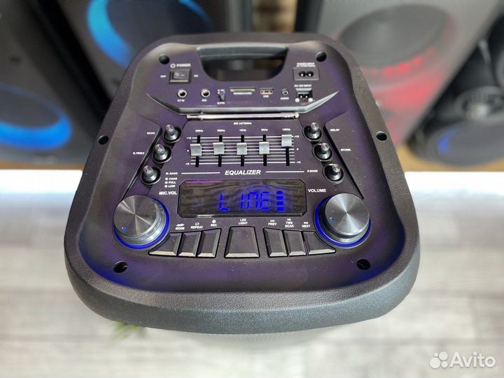Блютуз колонка с микрофонами и подсветкой