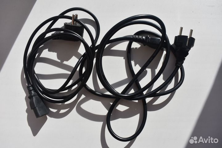 Кабеля VGA, сетевые кабеля