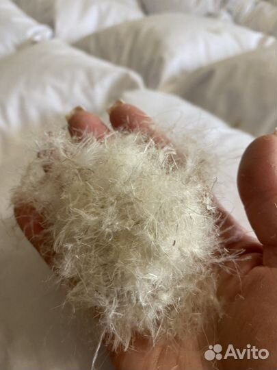Одеяло и подушки новые пуховые