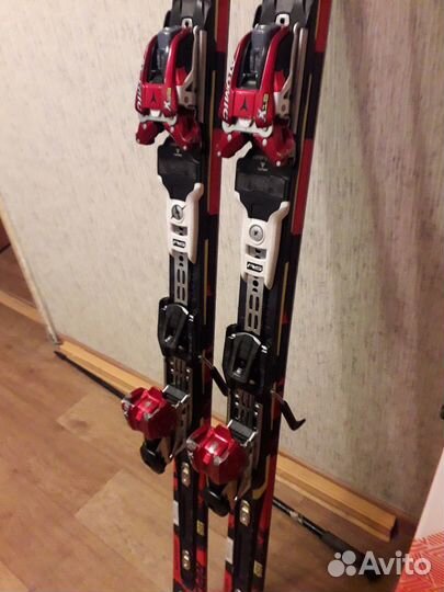 Горные лыжи atomic redster 186