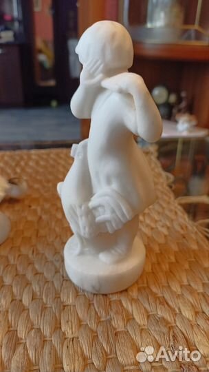 Статуэтки разных лет