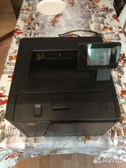 Принтер HP LaserJet Pro 400 M401dn