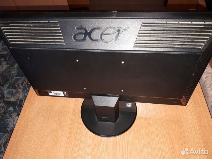 Монитор Acer 20