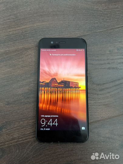 HUAWEI Nova 2, 4/64 ГБ