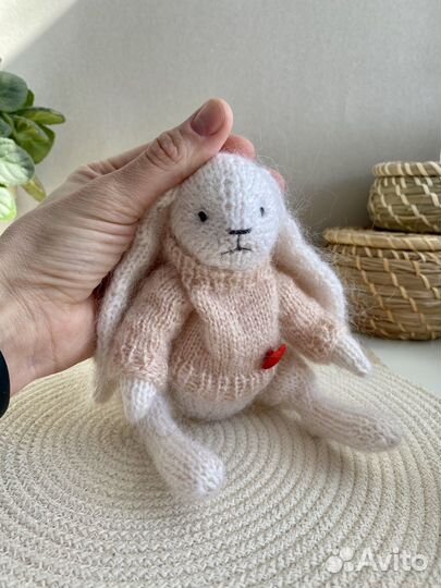 Игрушки из лесной избушки: зайка беленький игрушка