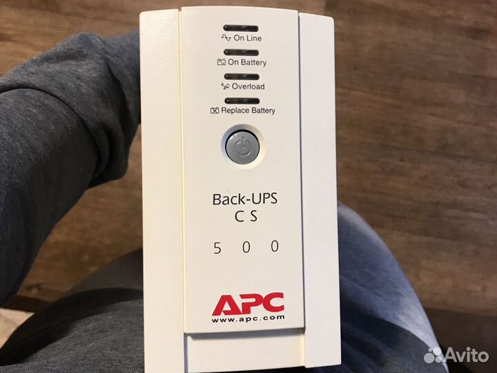 Источник бесперебойного питания новый