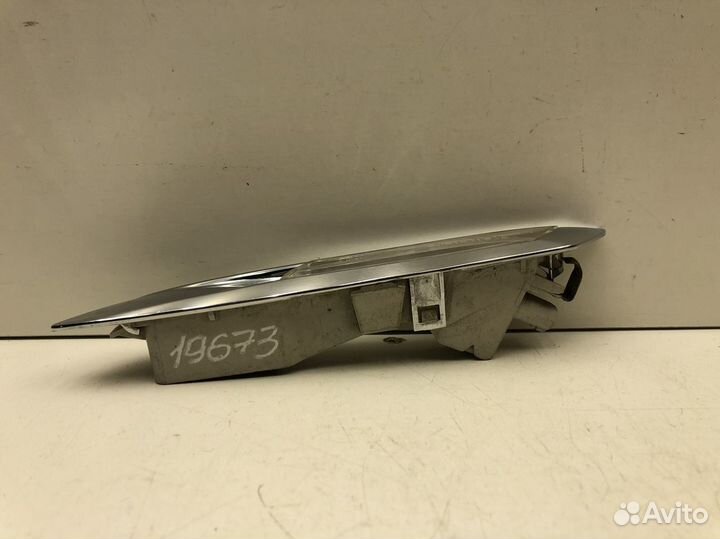 Повторитель на крыло правый Bmw 5-серия F10 2009-2