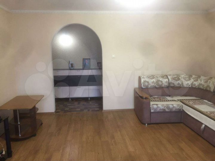 3-к. квартира, 71 м², 1/2 эт.