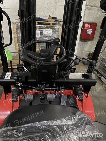 Вилочный погрузчик EP Equipment CPCD35T8, 2023