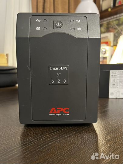 Apc SMART ups 620