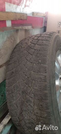 Nokian Tyres Hakkapeliitta 5 275/60 R17