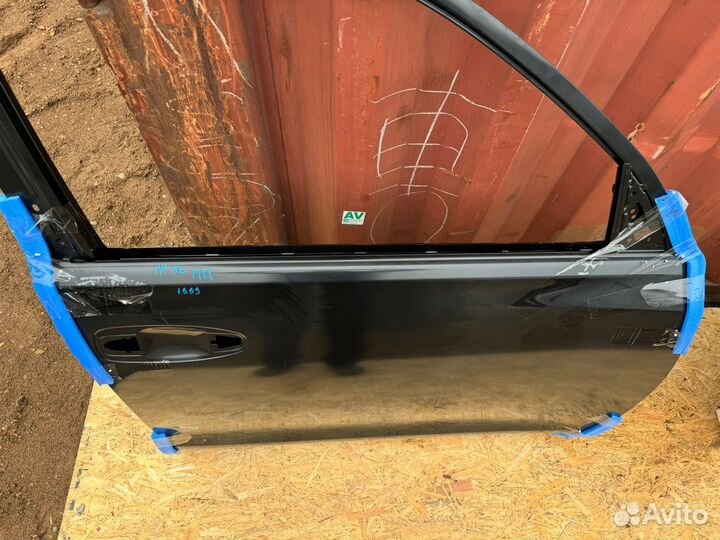 Toyota land cruiser prado передняя правая дверь