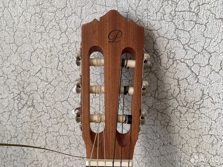 Классическая гитара Perez 600-nature