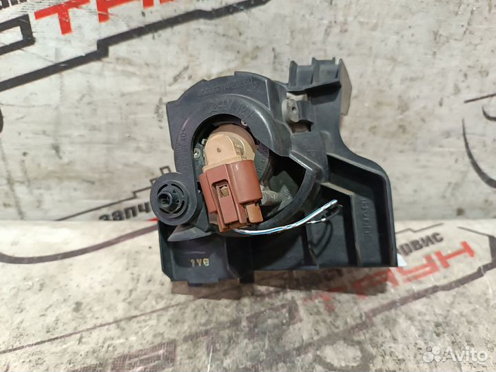 Туманка toyota subaru. legacy legacy lancaster MR-S outback platz prius R2. SH9 YA4 YA5 YA9 YAM ZVW3