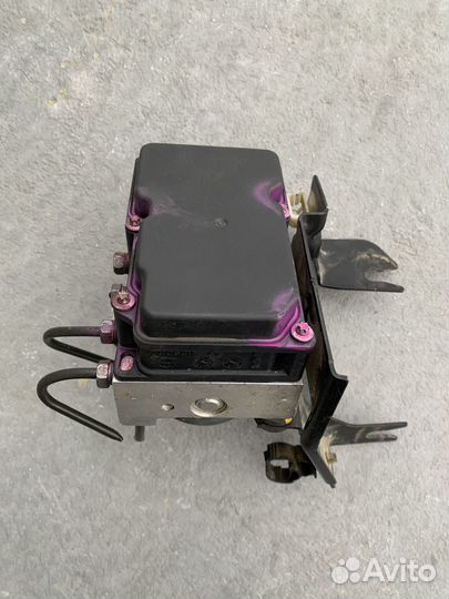 Блок абс abs Renault Duster 8200806980