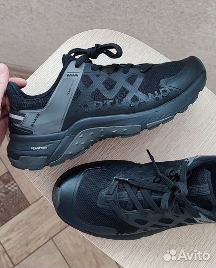 Кроссовки Northland 41 размер