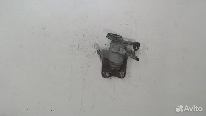 Суппорт Audi A4 (B5), 2000