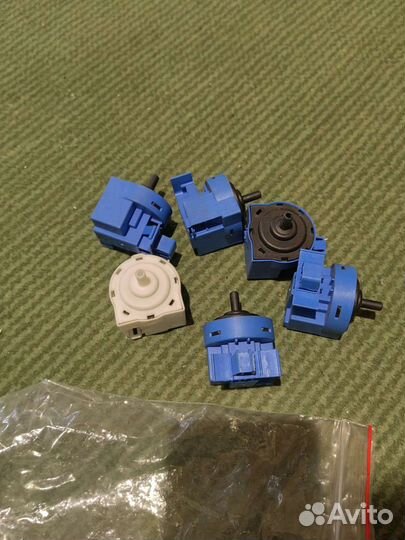 Прессостат датчик уровня воды с/м Indesit, Ariston