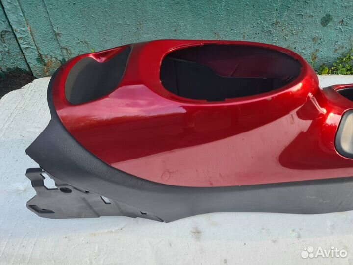 Консоль салона (кулисная часть) Nissan Juke YF15