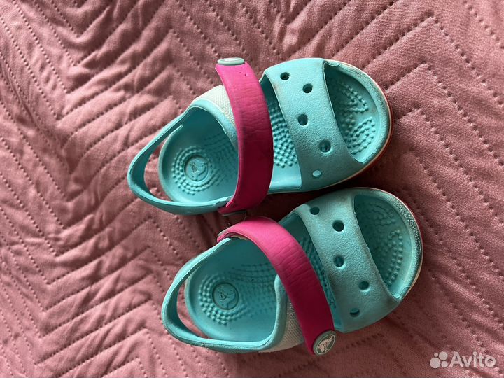 Сандалии crocs c4