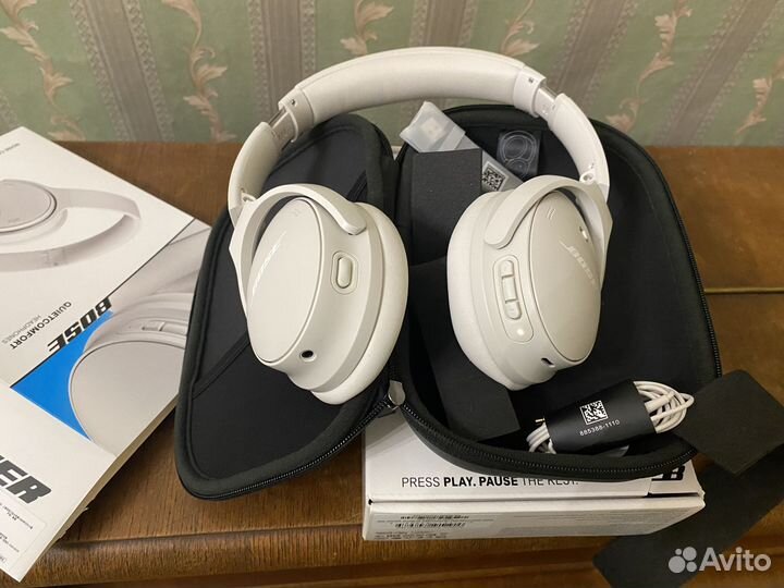 Беспроводные наушники Bose QuietComfort 2023