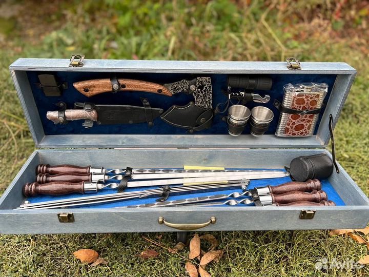 Шашлычный набор в деревянном чемодане № 20