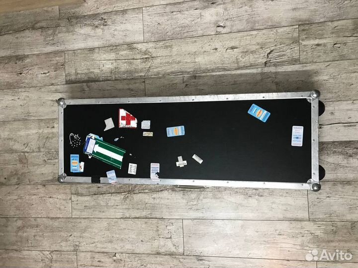 Кейс для бас гитары