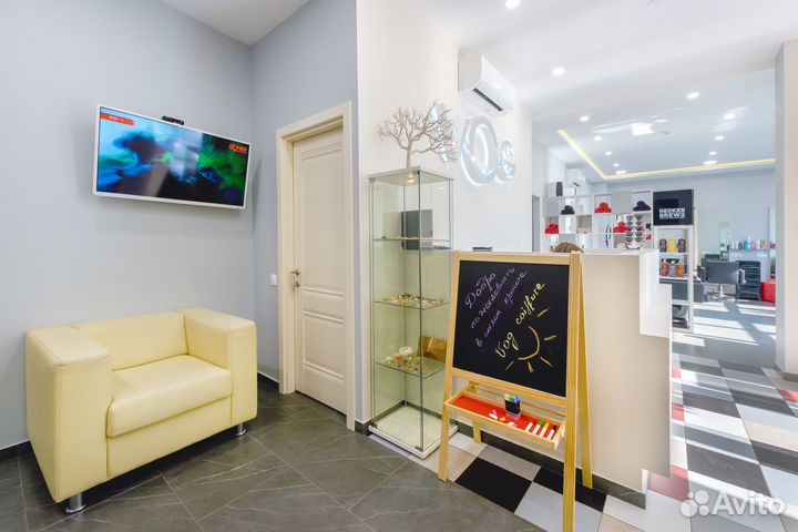 Кабинет косметологии в салоне красоты