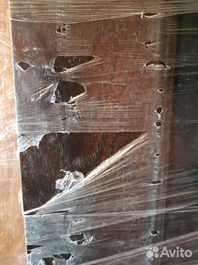 Двери межкомнатные из массива новые