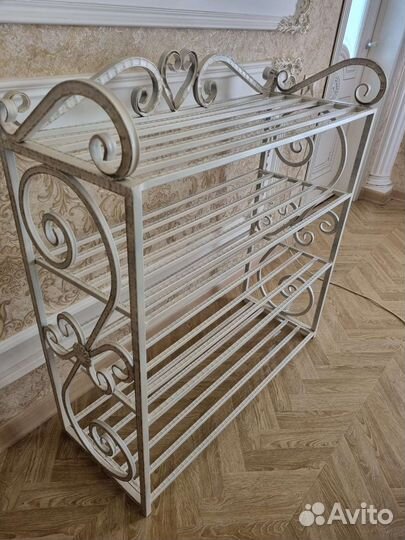 Кованная полка