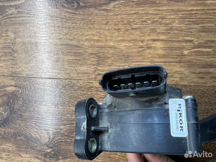 Педаль газа Datsun On-Do седан 1 2014