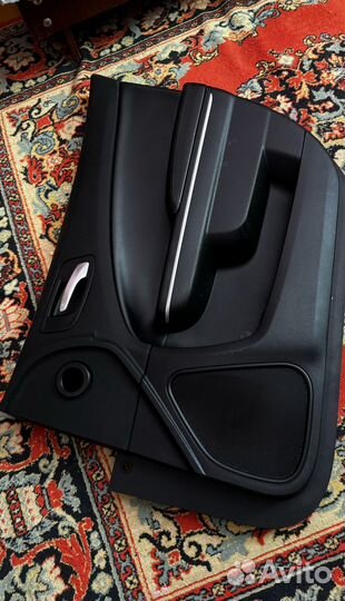 Карта двери передняя правая dodge charger 2017