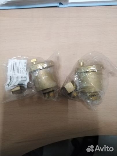 Краны шаровые, Воздухоотводчики