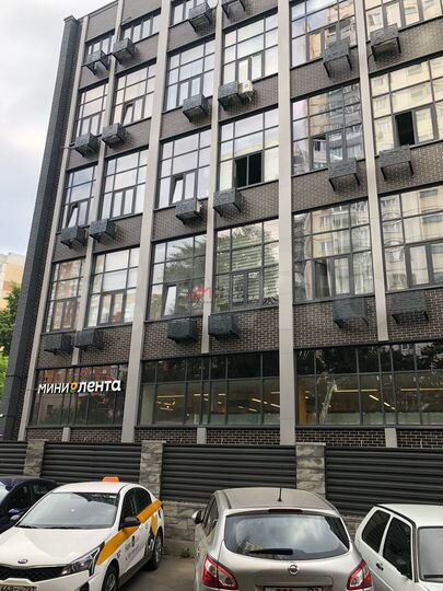 Сдам торговое помещение, 127 м²