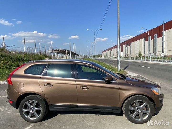 Volvo XC60 2.4 AT, 2012, 319 000 км