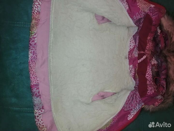 Демисезонный костюм на девочку 98-104