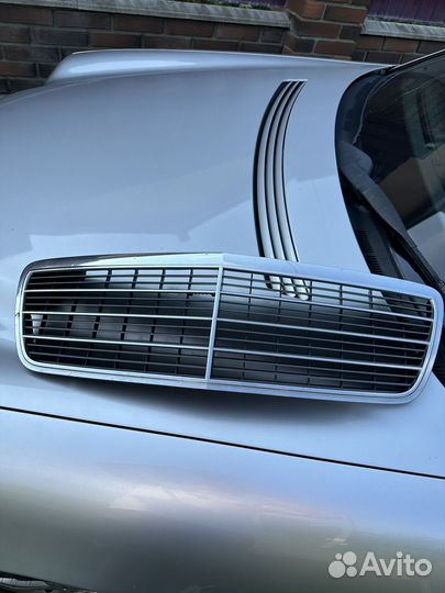 Решетка радиатора mercedes w210