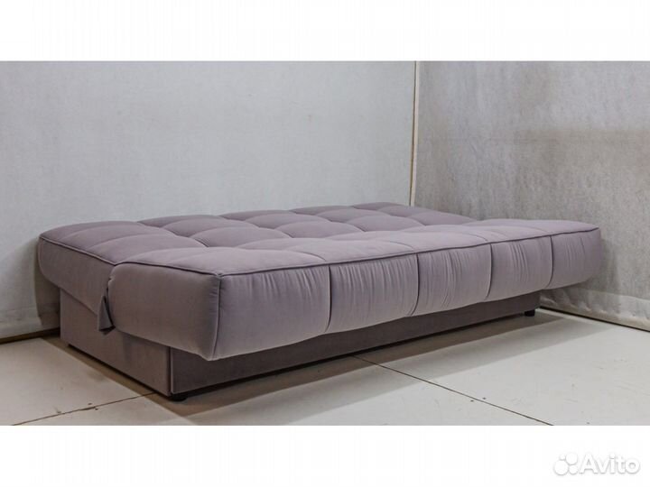 Диван новый книжка Эммануэль