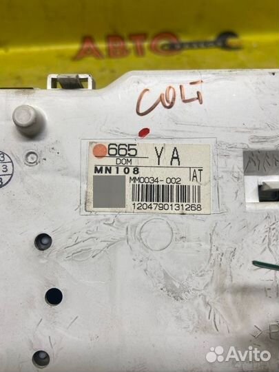 Щиток приборов Mitsubishi Colt Z30 4A91 2003