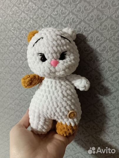 Котик ручной работы крючком